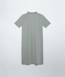 Themodernwardrobe.shop027e65e127 4