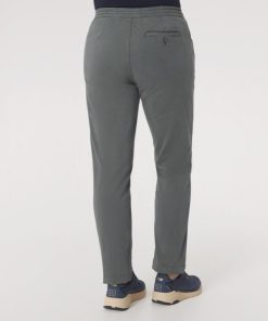 Themodernwardrobe.shop02ed1768b1 2