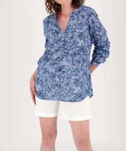 Themodernwardrobe.shop17447dd8a3 1