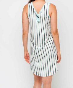 Themodernwardrobe.shop1f53fe6cad 2