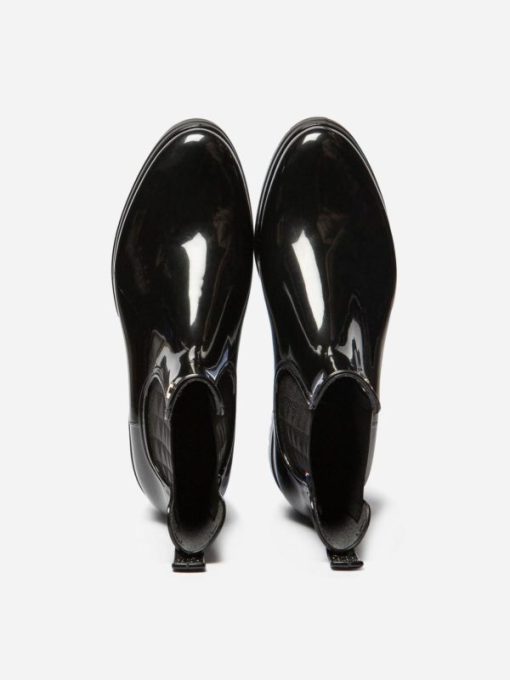 Themodernwardrobe.shop23f9b4c724 4