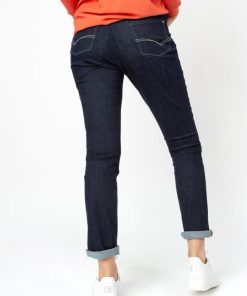 Themodernwardrobe.shop2612e74eaf 2