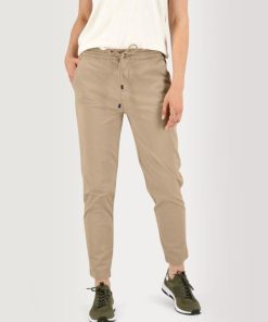 Themodernwardrobe.shop295e88e9e8 1