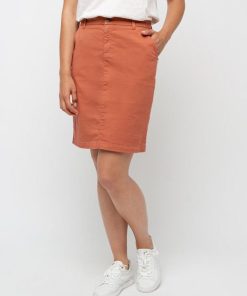 Themodernwardrobe.shop30af0b008b 1