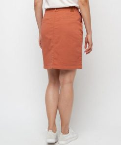 Themodernwardrobe.shop30af0b008b 2