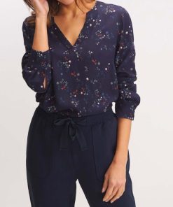 Themodernwardrobe.shop329029b344 1