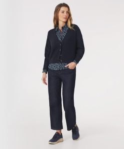 Themodernwardrobe.shop3a2df1d048 1
