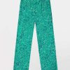 Themodernwardrobe.shop4fbd692b47 1
