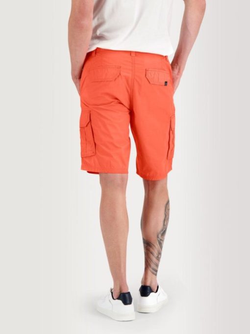 Themodernwardrobe.shop70034bde27 3