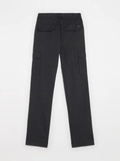 Themodernwardrobe.shop731610cd30 2