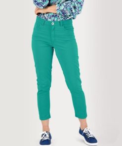 Themodernwardrobe.shop97df911db2 1