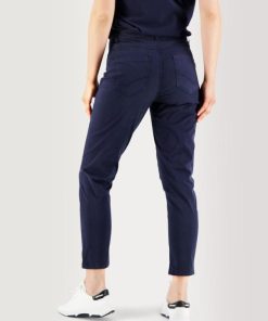 Themodernwardrobe.shop9978920fe9 3