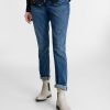 Themodernwardrobe.shop9a99301e21 1