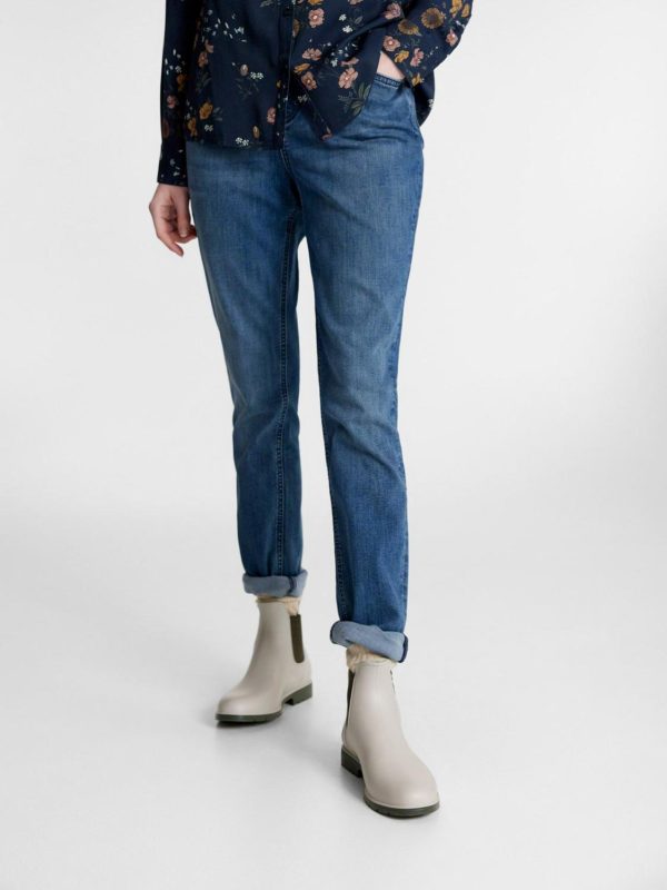 Themodernwardrobe.shop9a99301e21 1