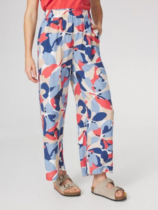 Themodernwardrobe.shopab5d10e687 1