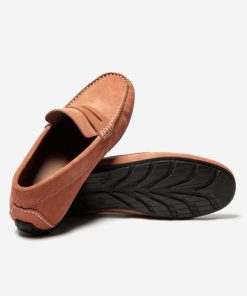 Themodernwardrobe.shopb06d706192 4