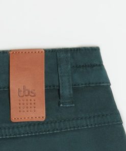 Themodernwardrobe.shopb1fb63fe33 3