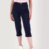 Themodernwardrobe.shopb672096244 1