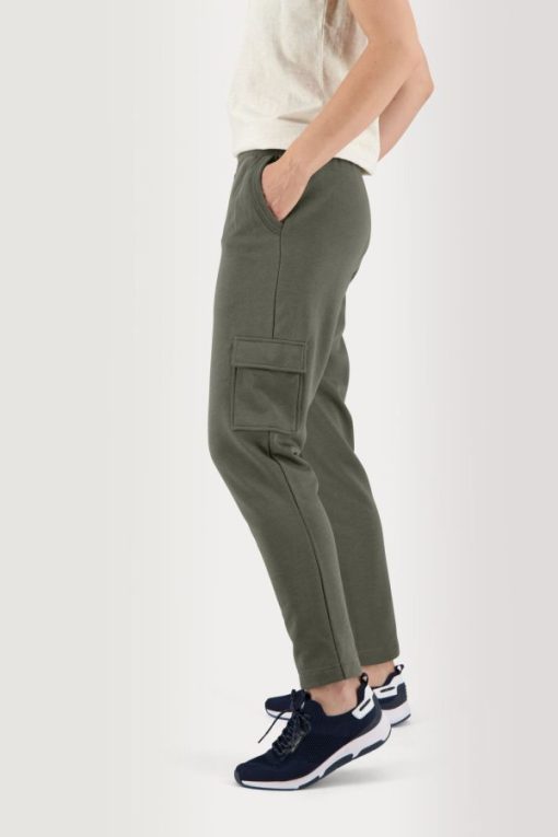 Themodernwardrobe.shopc17e1cc8b5 3