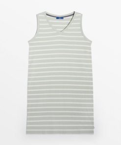 Themodernwardrobe.shopc181a031b0 2