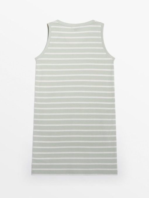 Themodernwardrobe.shopc181a031b0 4