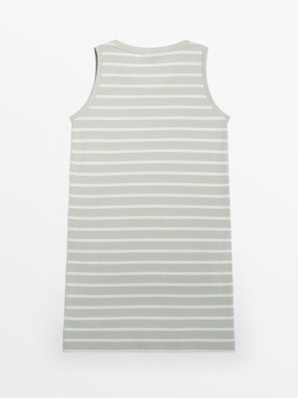Themodernwardrobe.shopc181a031b0 4