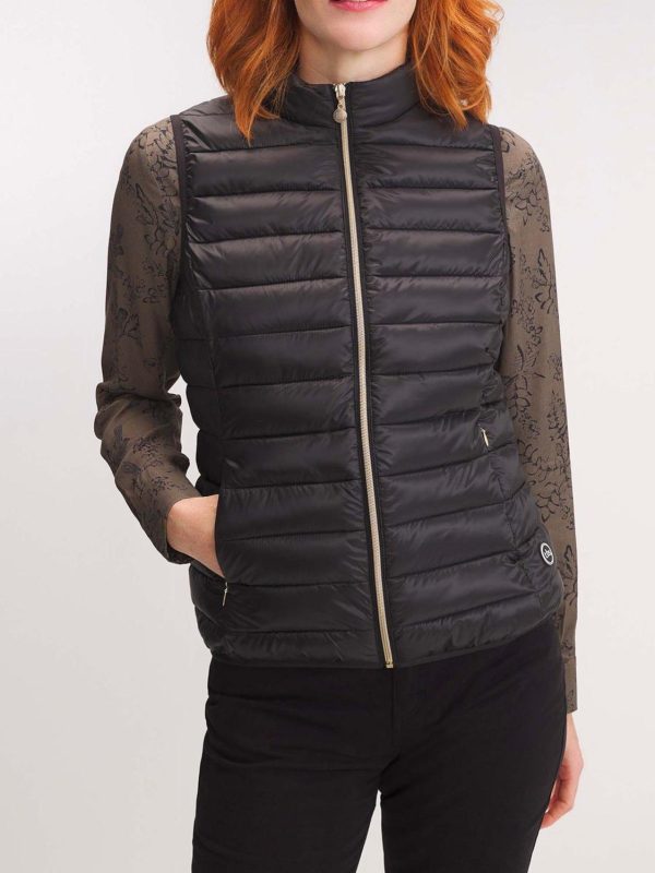Themodernwardrobe.shopc18f84ce73 1