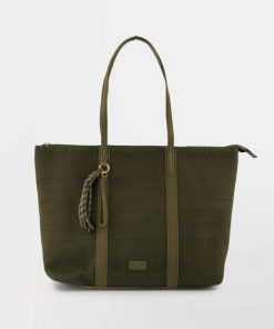 Themodernwardrobe.shopc823085356 1
