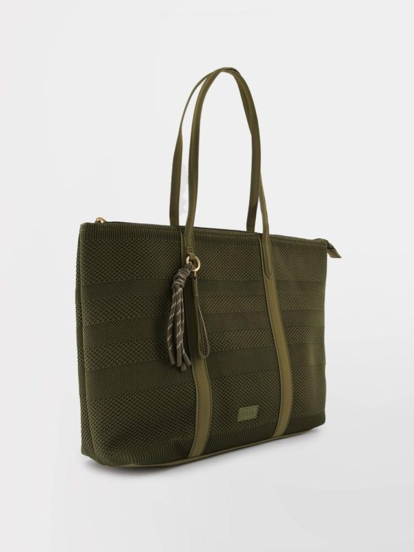 Themodernwardrobe.shopc823085356 3