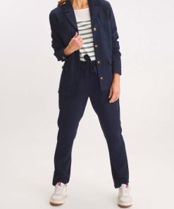 Themodernwardrobe.shopd1cec1bd55 4