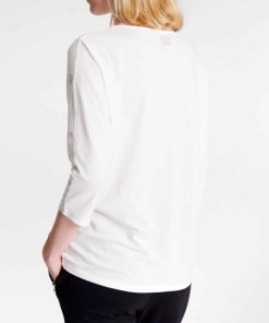 Themodernwardrobe.shopd6ca453104 2