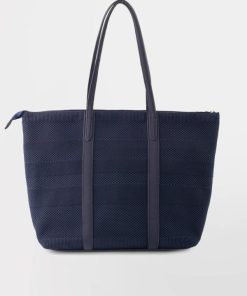 Themodernwardrobe.shoped18c05e71 1