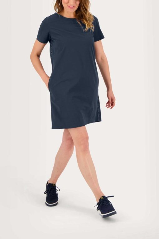 Themodernwardrobe.shopef9229d4fc 1