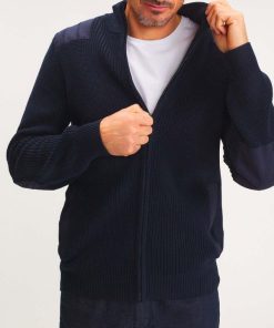 Themodernwardrobe.shopf5708084c3 1